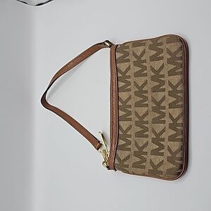 Michael Kors Mk Signature Beige/tan Beige Canvas W